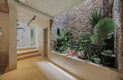 La Florida House | Casa Selva, a unique luxury house in the heart of El Poblado