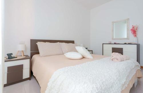 Su Planu Apartment | Casa Suite Himalaya Estate in Sardegna Vicino al Mare e Aeroporto Wi-Fi & Parcheggio
