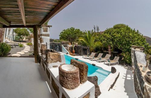 Conil House | Casa Testeyna Timanfaya in Tegoyo