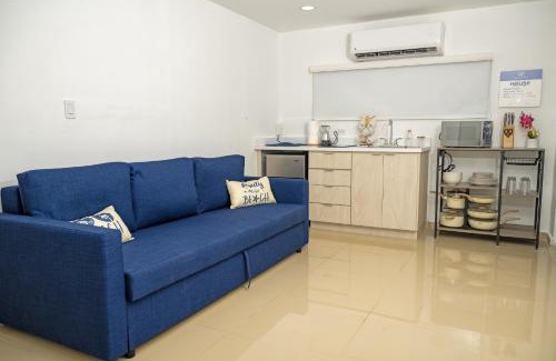 Levittown House | Casa Toñita