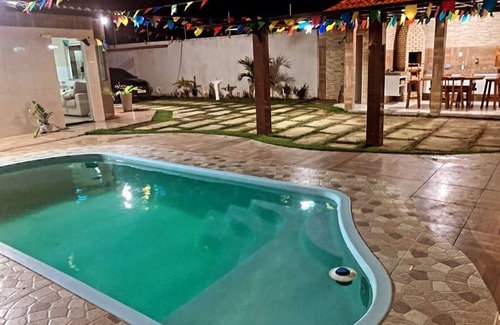 Estancia House | Casa top com Piscina a Menos de 100 Metros da Lagoa Azul