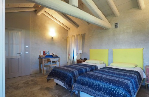 Madonna dell'Olmo Bed & Breakfast | Casa Torre Allera