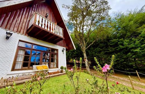 Campos do Jordao House | Casa TragaLuz