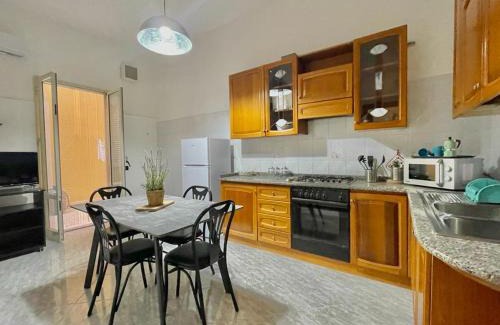 Zona Portuale House | Casa vacanze “U Cavaleri “