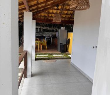 Taperapua Beach House | Casa Village - 450m da praia de Taperapuan, na rua da Arena Axé Moí!