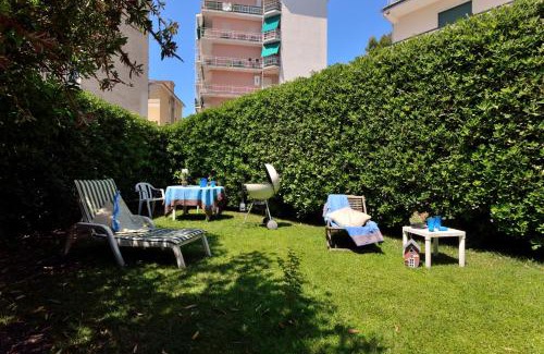 Imperia House | casa vista mare con wifi, AC nelle 4 camere da letto e parcheggio privato