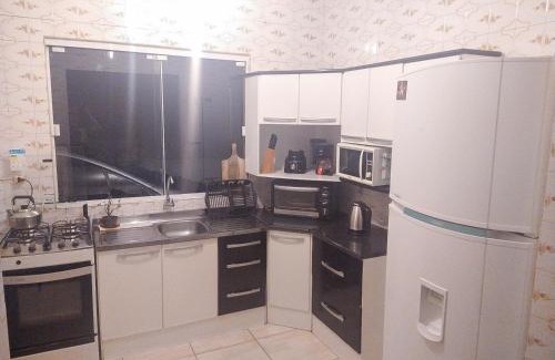 Sao Lourenco do Sul House | Casa Yellow I Próxima a praça central