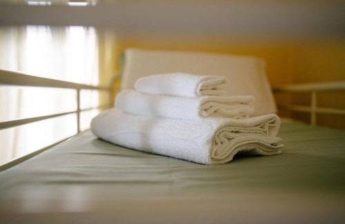 Belcastro House | Casa Zeus WonderHome in Wonderland WiFi Netflix AC