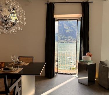 Riva Apartment | CasaB Lake Como