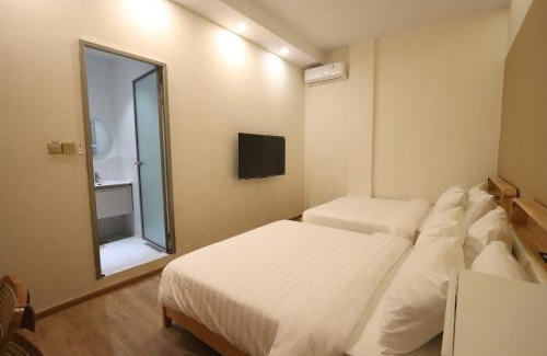 Lubuk Baja House | Casabella Homestay 101 Batam Penuin