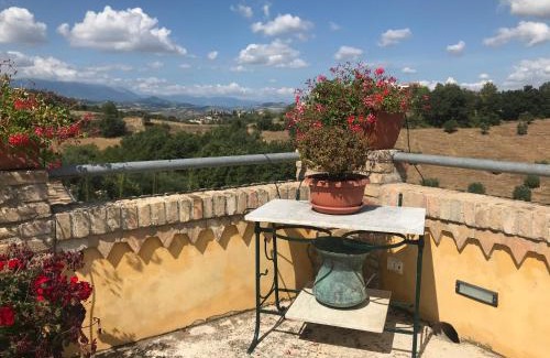 Collecorvino Apartment | Casale Vincenzo Country House