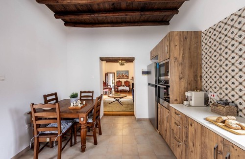 Pano Arodhes Villa | Casale Xenia in Filousa