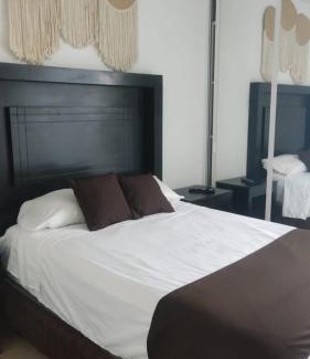 Xochitepec House | CASALUNA frente alberca AirAc