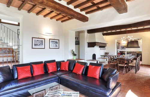 Uzzano Villa | Casanivi 14+2, Emma Villas