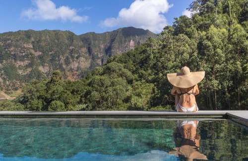 Sao Vicente House | Casas do Lanço by An Island Apart