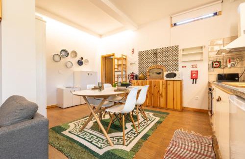 Paredes de Coura House | Casas do Penedo Lajão - Casa das Cerejas