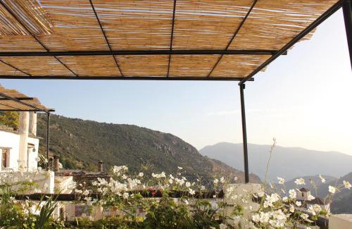 Bubion House | Casas Rurales Encarnita