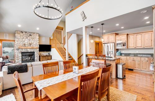 Snoqualmie Pass House | Cascadia Clouds Chalet