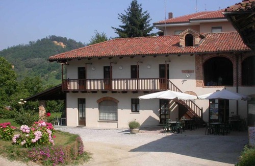 Pocapaglia Bed & Breakfast | Cascina Creusa B&B