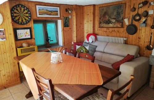 Montegrosso dʼAsti House | Cascina Le Gemelle