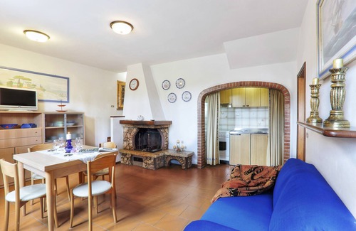 Mazzanta Apartment | Case Sobrini