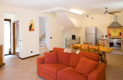 Torretta Apartment | Case Vacanza Cipriano spacious apartment and cosy studio monolocale