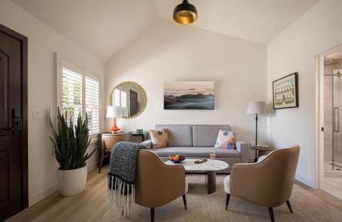 Sonoma Hotel | Casia Inn