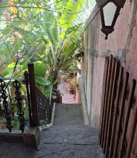 Santa Teresa House | Casinha Laranja