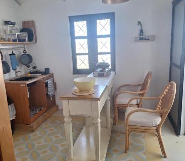 El Pescadero Apartment | Casita Baja Beans kitchen