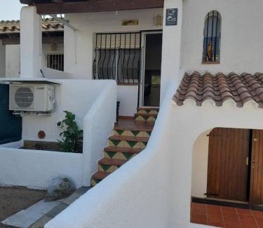 Castello d'Empuries House | Casita en Empuriabrava jardin AV-17