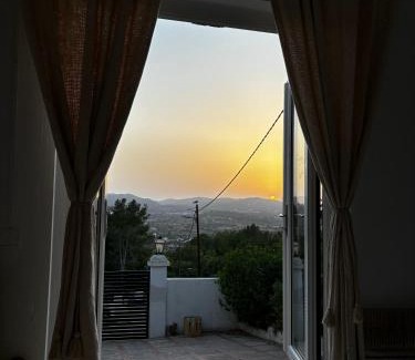 Can Besso House | Casita in Jesùs