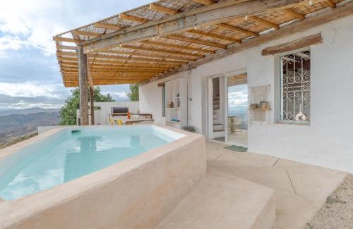 Palma-Palmilla House | Casita La Vista Plunge pool and views