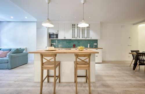 Logrono Apartment | Casita Mela - Apt. p/8 pax con terraza en Logroño