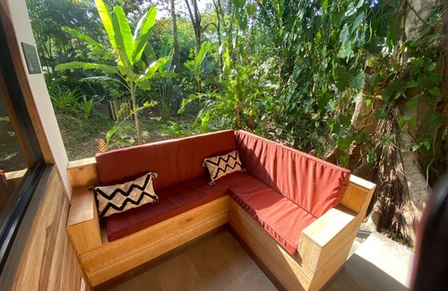 Chiguata Apartment | Casita Samsari. In the heart of Playa Chiquita