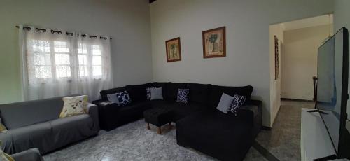 Horto House | Caso em condomínio com lago, serra, campo e mar