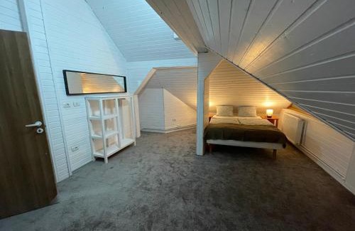 Bozovici Cabin | Cassa-Grande