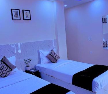 Patel Nagar Bed & Breakfast | Cassava Stay close to Visa Center