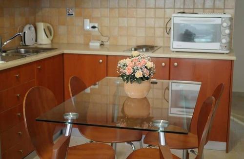 Maleme House | Cassiopeia 3-Bedroom House on beach