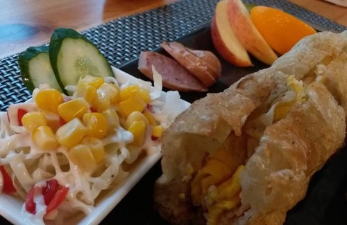 Puli Bed & Breakfast | Cat Walk B&B