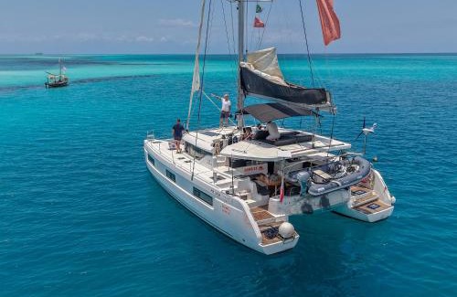 Zanzibar Town Boat Rental | Catamaran Sofia Zanzibar