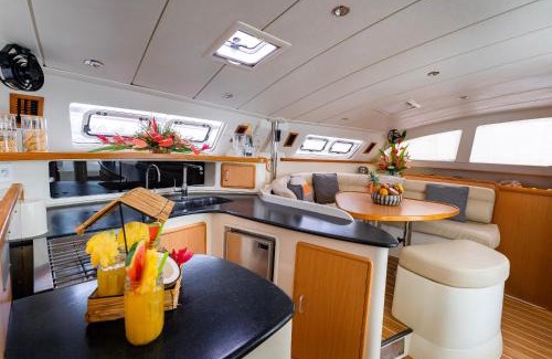 Grand-Baie Boat Rental | Catamaran Z'ile cruise