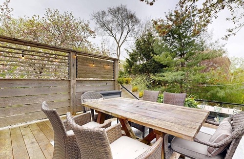 Gypsum House | Catawba Island House rental beside CIC & minutes to ferries, twin oast & orchard