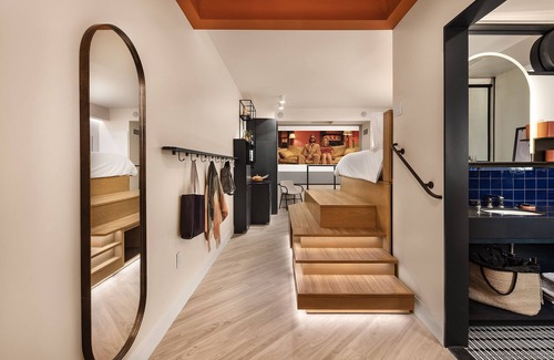 Cole House | Catbird Hotel