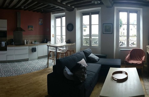 Bayeux Apartment | Cathedral cottage