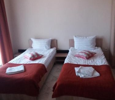 Arad House | Cazare NEU-ARAD AUTOSTRADA
