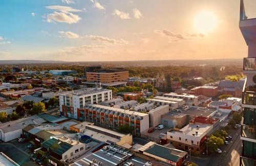 Adelaide Central Business District Apartment | CBD Stunning High Floor View - FREE Parking FREE Netflix FREE Gym FREE Pool FREE Sauna FREE Coffee