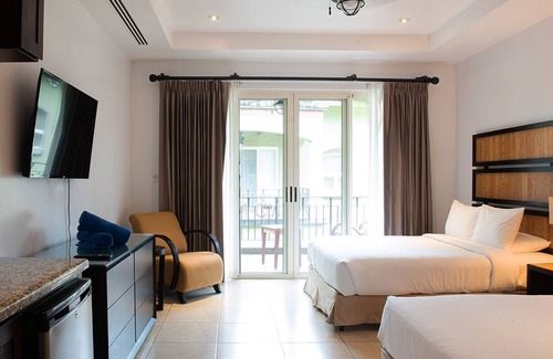 Panama Beach Hotel | CC Beach Front Papagayo All Inclusive