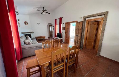 Vinuela Villa | Cd-1383 Three Bedroom Villa With Pool