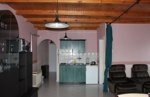 Zalakaros Apartment | Cedar Apartment 3 - One Bedroom Apartment, Sleeps 4