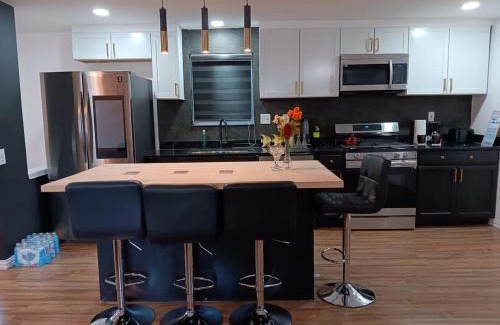 Cedar Hill House | Cedar Hill Good Vibe Home